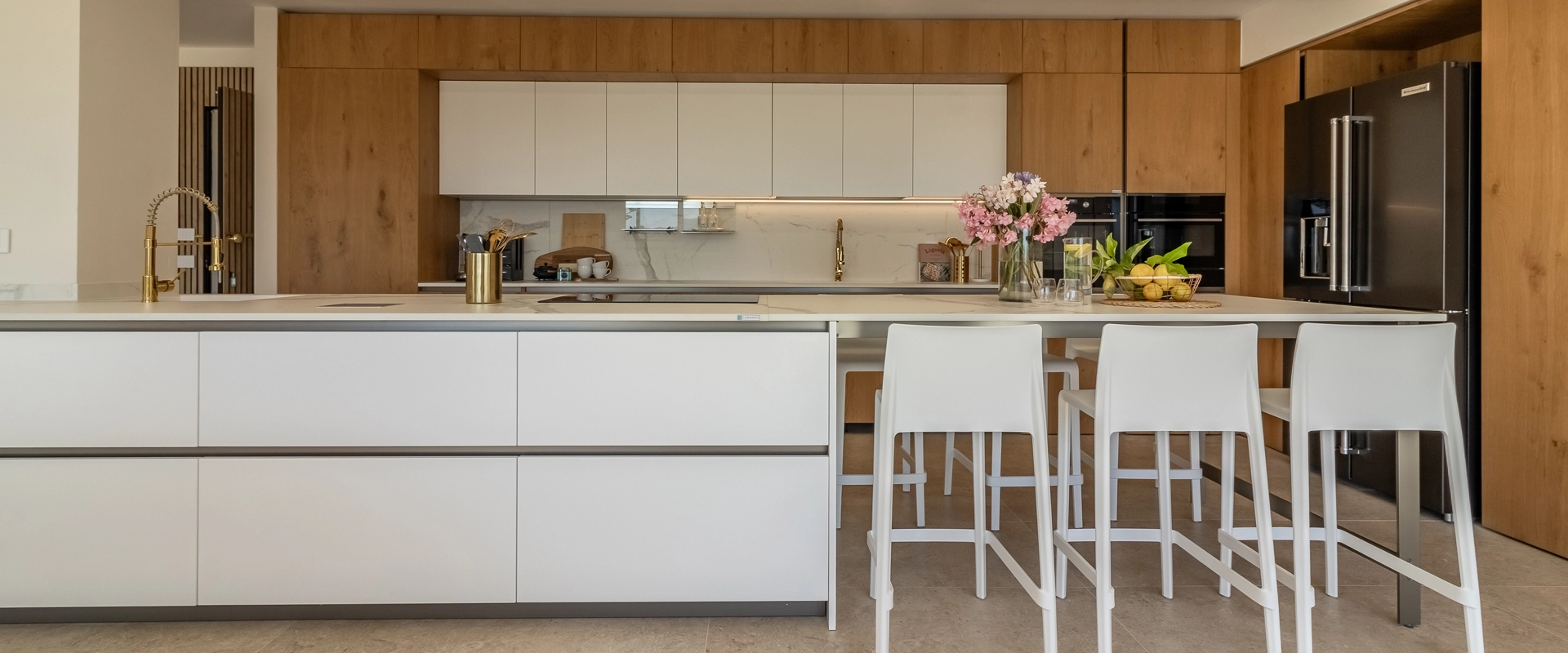 Fully equipped kitchen at Villa Amaranta La Spezia Liguria