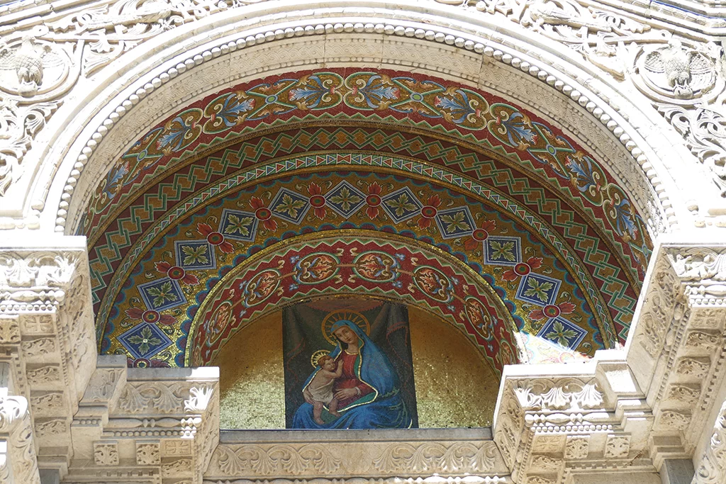 Architectural detail at Chiesa Santa Maria in La Spezia